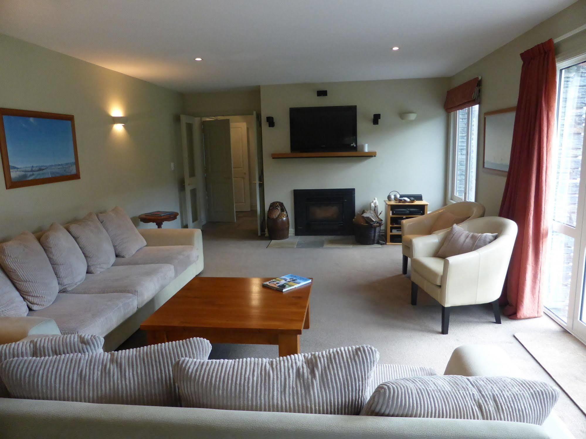 Lake Hayes Queenstown Country Lodge מראה חיצוני תמונה