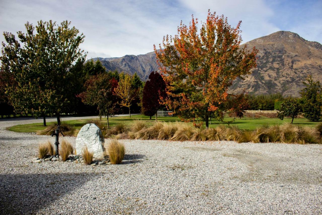 Lake Hayes Queenstown Country Lodge מראה חיצוני תמונה